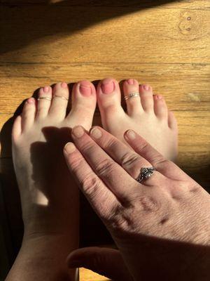 Gel polish on toes, sparkle regular polish on nails