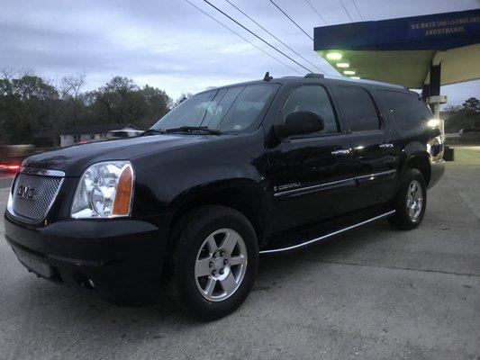 GMC Yukon XL LOADED DOWN.....$12,900 
 https://platinumpreowned.net