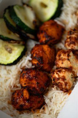 Entree Lemon Garlic Chicken and Spicy Chicken Kabob. 5/5