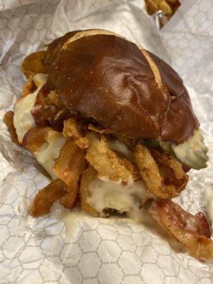 Spicy Pretzel Bacon Pub Classic Chicken