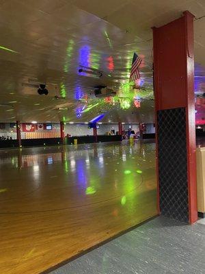 Beautiful rink. And love all the disco balls.