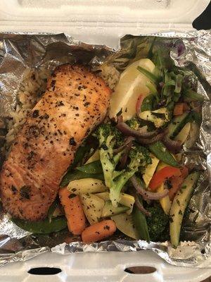 Salmon and veggies