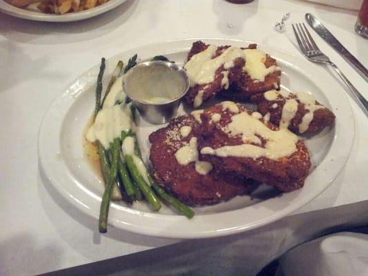 Fried green tomatoes with aspergus