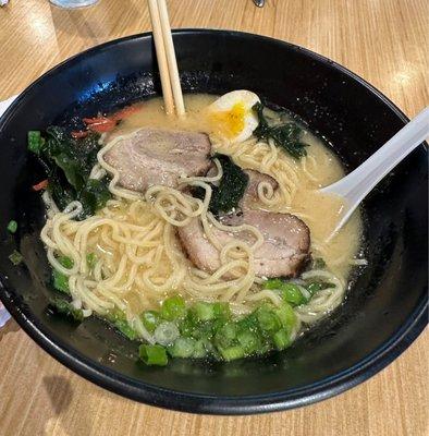 TonKotsu Ramen