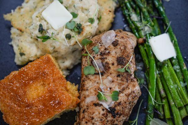 Halibut, asparagus, mashed potatoes and corn bread