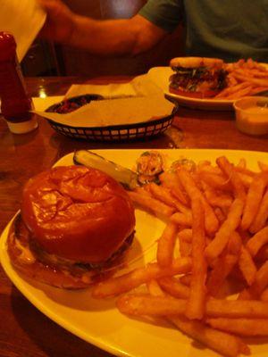 Jalapeno stuffed cheeseburger