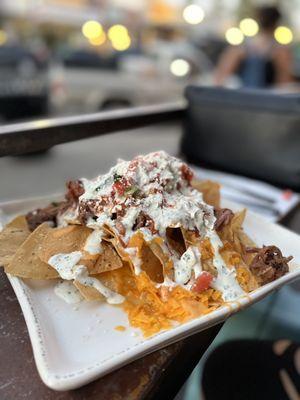 Short rib nachos