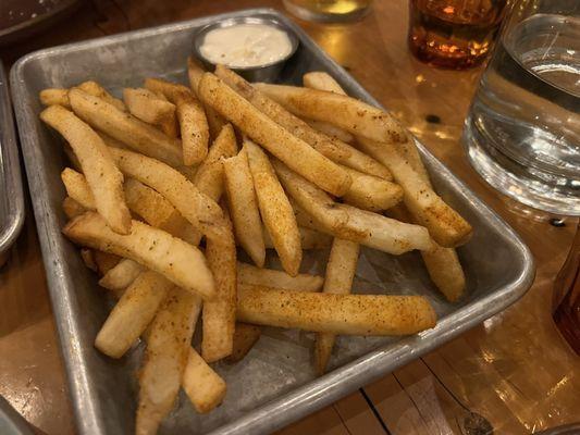 Fries (old bay, dill aioli)