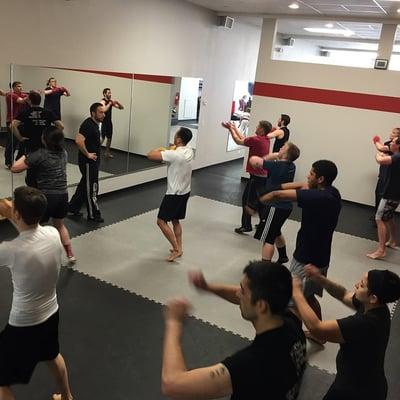 Warming up for sparring during boxing!