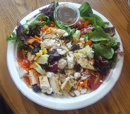 The Indian Springs House Salad with Grilled Chicken & Balsamic Vinaigrette (to go).