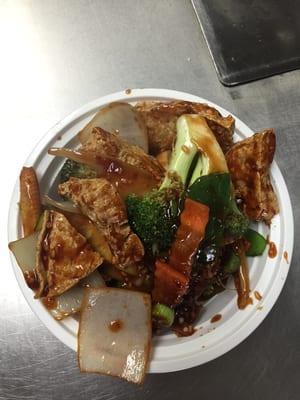 Fried bean curd with garlic sauce