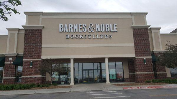 Barnes & Noble