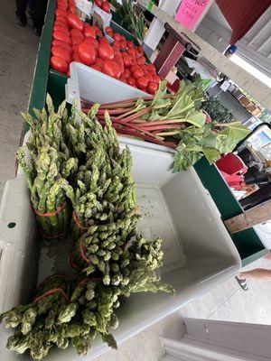 Red Barn Farm Market