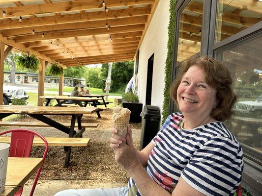 In the heart of Seagrove, pottery capital, delicious ice cream and popcorn.  Visit this lovely town, check it out and take some home.