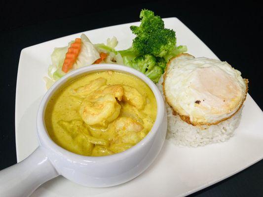 Thai Coconut Curry Rice w/ shrimp