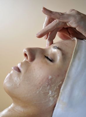 Soothing facial massage to lift and strengthen facial muscles.