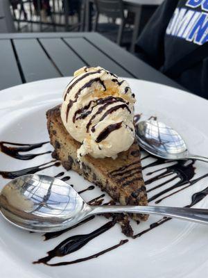 Oversized skillet chocolate chip cookie