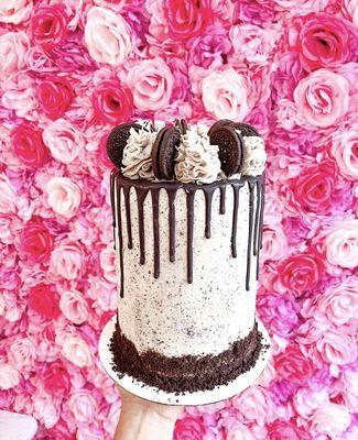 Cookies and cream signature cake