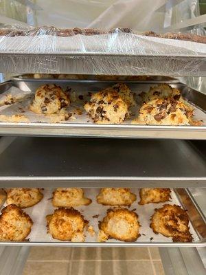 Coconut Macaroons! With or without chocolate chips!