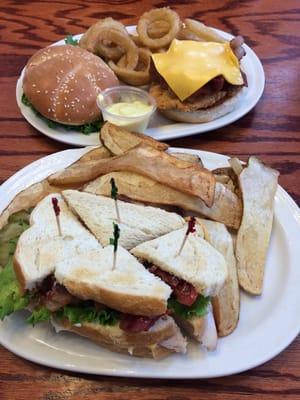 Chicken Sandwich and the Flags West House Club