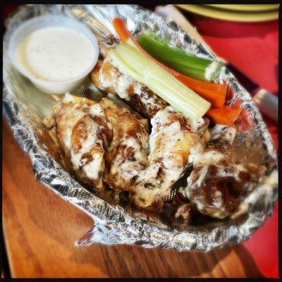 Parmesan peppercorn wings w/ ranch dipping sauce