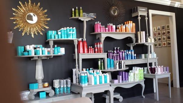 Insignia Salon