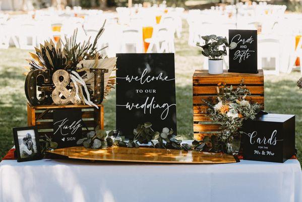 Why not a Welcome wedding table? This couple crashed it with the idea and we only put it all together!