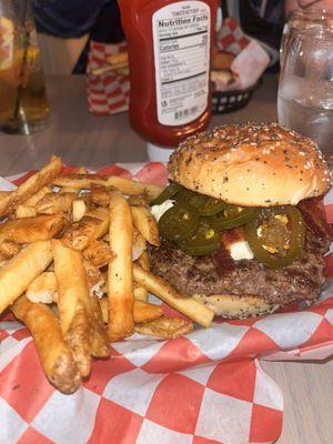 Jalapeño Popper Burger