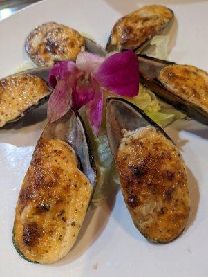 Baked mussels