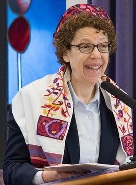 Senior Rabbi Melanie Aron