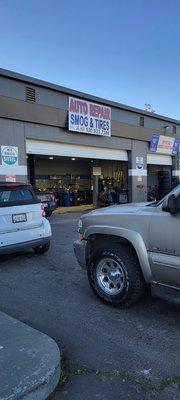 Auto Repair Smog & Tires