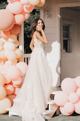 Elizabeth Scott Bridal