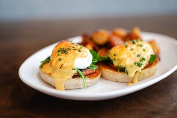 Eggs Benedict