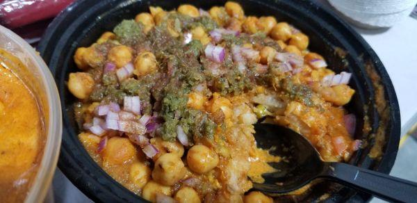 Samosa chaat