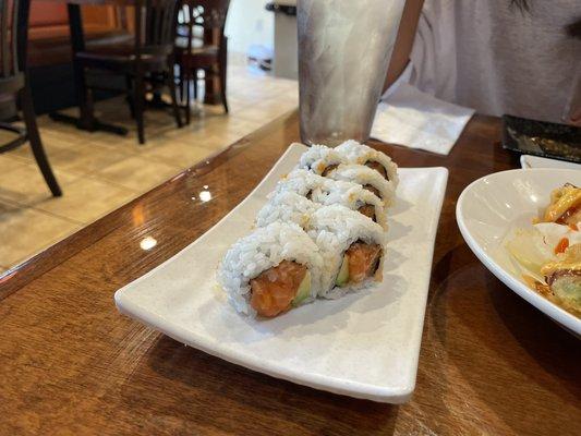 Spicy Salmon Roll