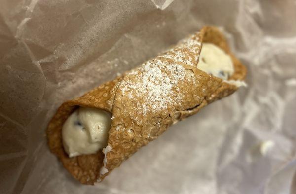 Classic Cannoli