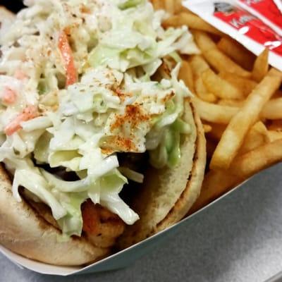 Shrimp Po Boy w/Cajun Fries