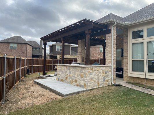 Pergola and kitchen