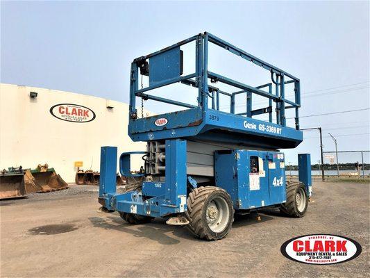 2013 Genie GS3369RT Scissor Lift #3879 - www.clarkrents.com