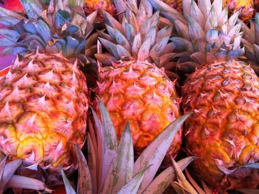 Acid free pineapples 2 for $5