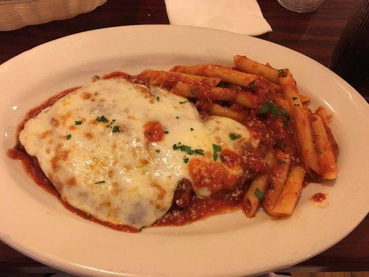 Chicken parm lunch entree