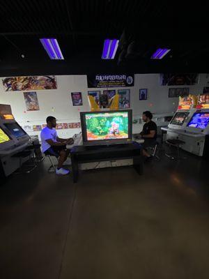 Street Fighter 3rd Strike. They have like 5 cabinets