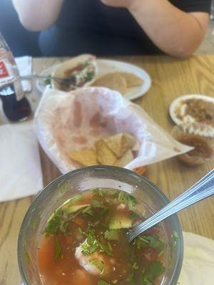 Cóctel de camarón And ceviche