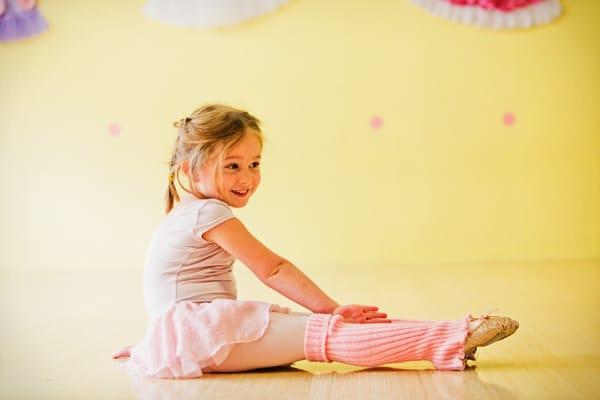 Ballet School for children serving Pasadena, Glendale, Highland Park, Eagle Rock, Alhambra, El Monte, Burbank, La Canada Flintridge