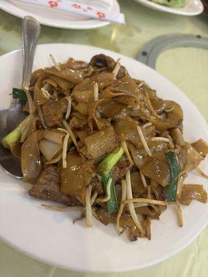 Beef chow fun