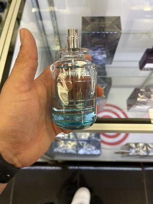 Perfumania