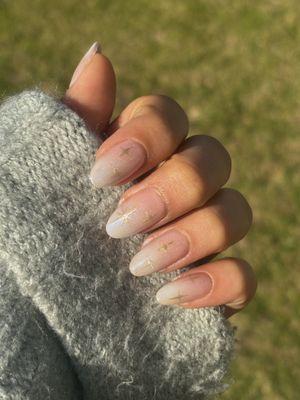 nails