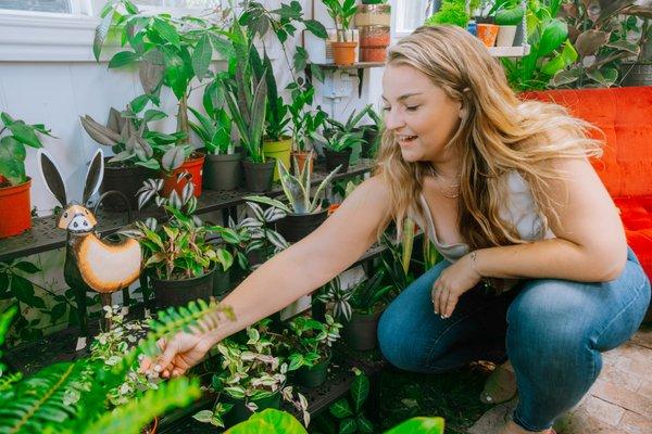 New to gardening and plants? Our team of experts can help to get you started and learn the basics!  Visit us at 2 Girls One Plant