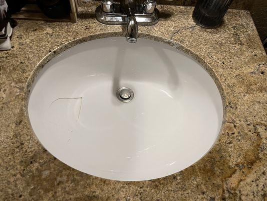 Front bathroom basin got broken when the mirror fell off the wall, landlord never fixed the basin.