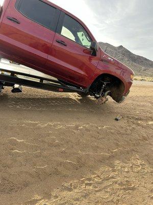 2020 Siverado trail boss  damage due to ball joint failure, should of never happened there should be a recall before people get injured.